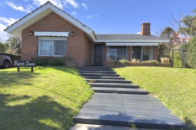 Casa de 4 dormitorios en venta Playa Mansa