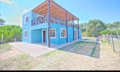 Casa en venta Baln Bs As