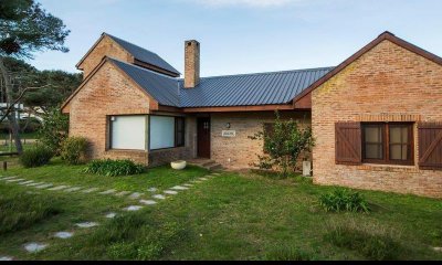 Casa en venta en Montoya