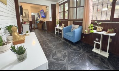 Casa de dos dormitorios más monoambiente en venta - Maldonado