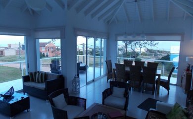 Casa en venta 6 dormitorios - Playa Montoya