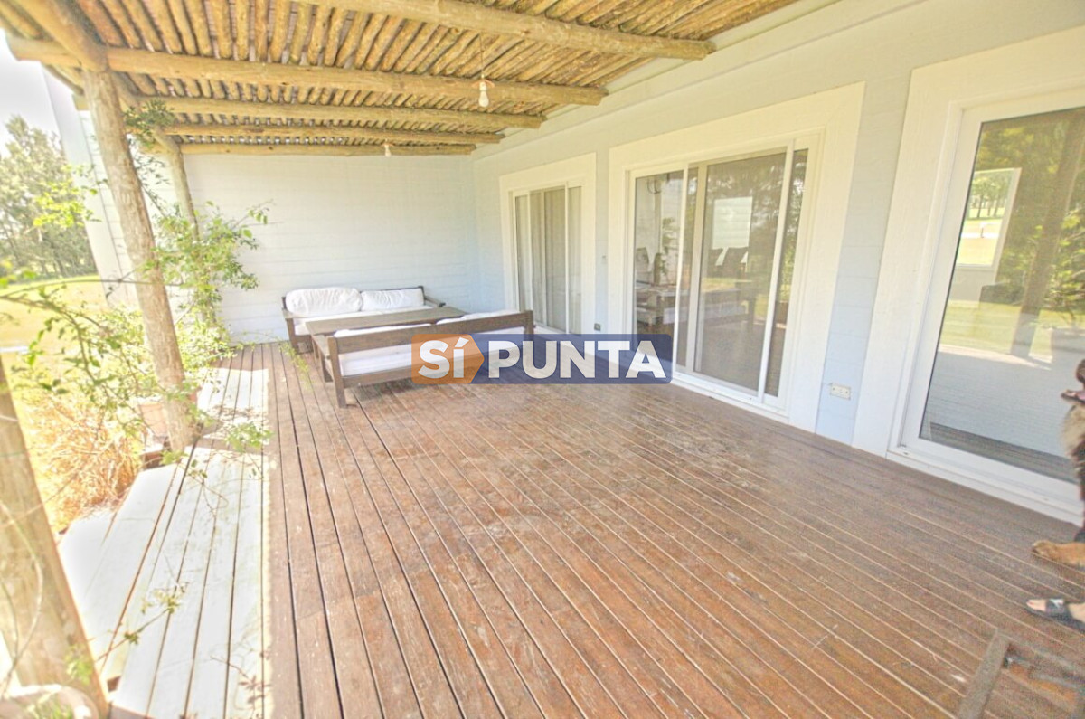 Chacra ID.2925 - Chacra en La Barra con 6 dormitorios en venta