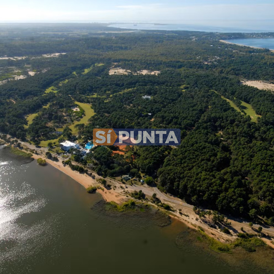 Terreno en Club del Lago Punta Ballena - SPT12659T