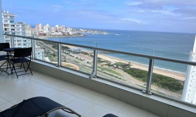 Apartamento de 2 dormitorios con hermosa vista en Punta del este