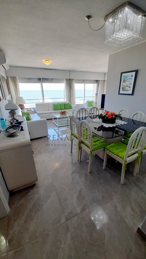 Apartamento ID.4213 - Península, piso alto, espectacular vista
