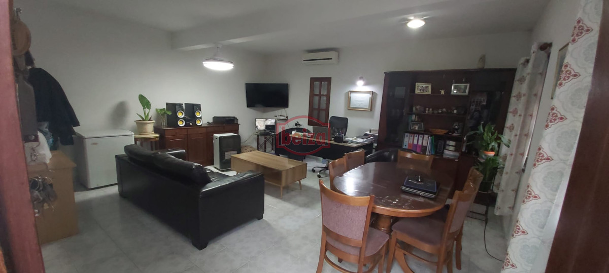 Casa ID.167043/venta-en-maldonado - Casa a  solo 6 cuadras de la Peatonal Sarandí de la ciudad de Maldonado