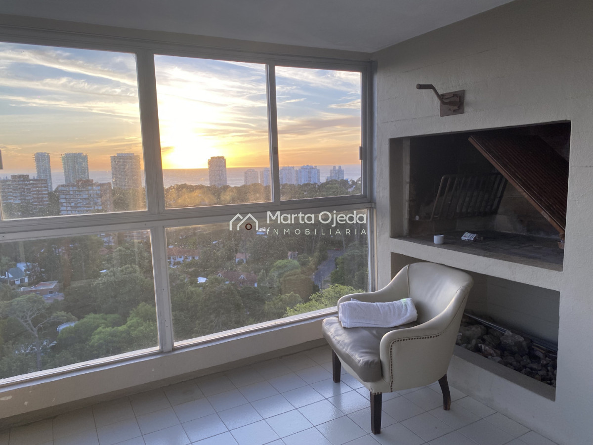 Apartamento ID.41358 - Roosevelt , piso alto con magnífica vista 