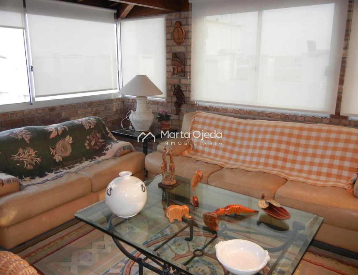 Apartamento ID.38417 - Confortable  Duplex en plena Península 