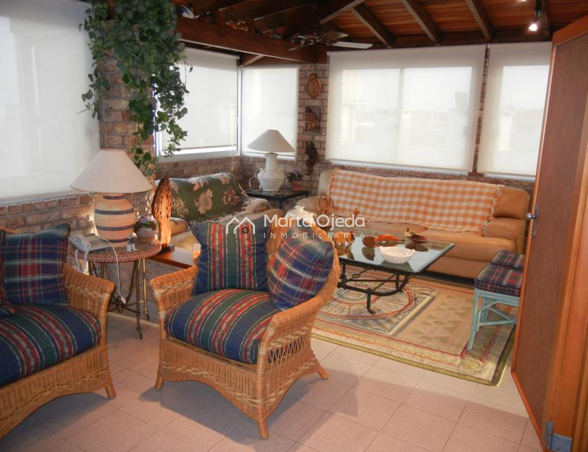 Apartamento ID.38417 - Confortable  Duplex en plena Península 