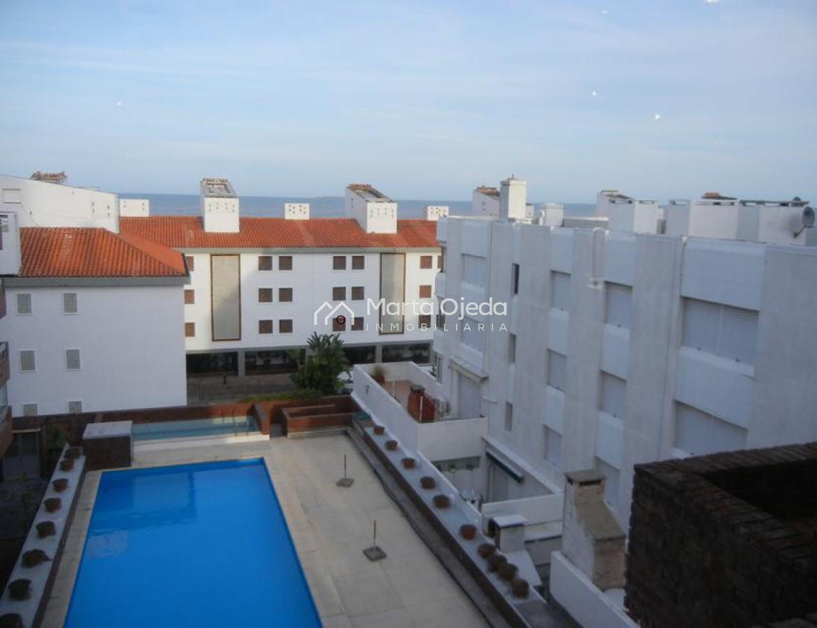 Apartamento ID.38417 - Confortable  Duplex en plena Península 