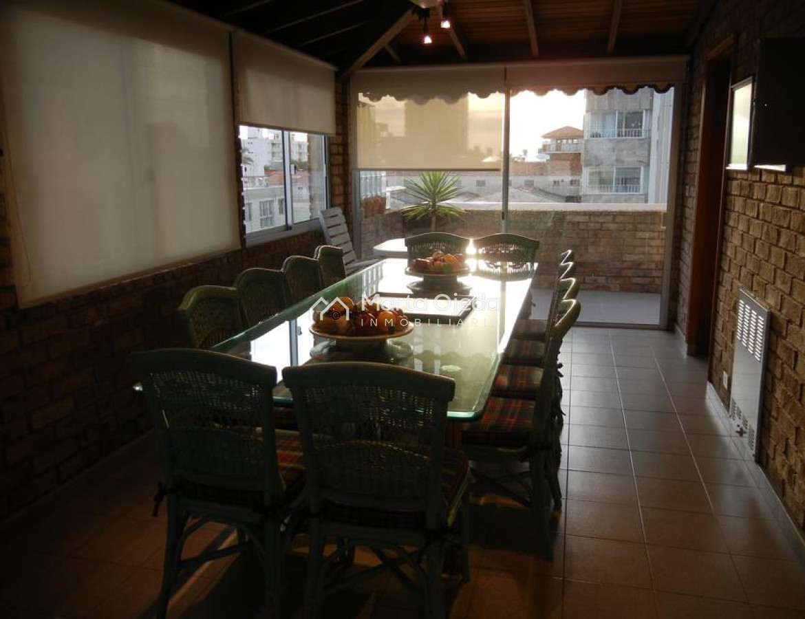 Apartamento ID.38417 - Confortable  Duplex en plena Península 