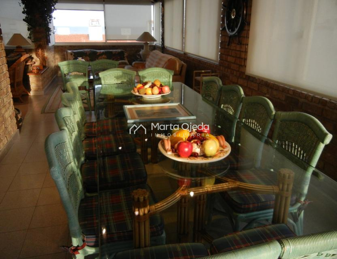 Apartamento ID.38417 - Confortable  Duplex en plena Península 