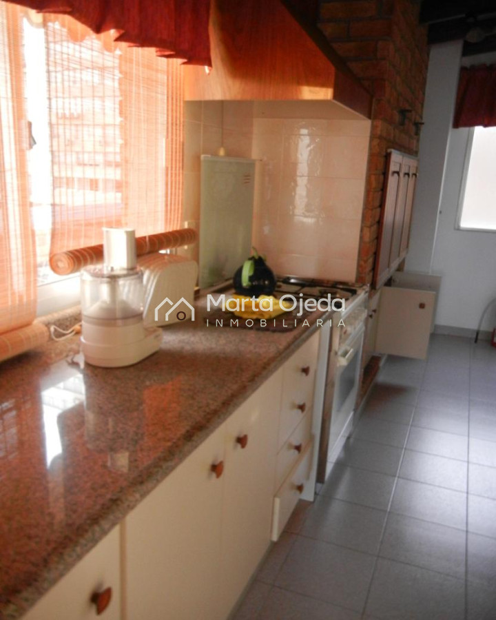 Apartamento ID.38417 - Confortable  Duplex en plena Península 
