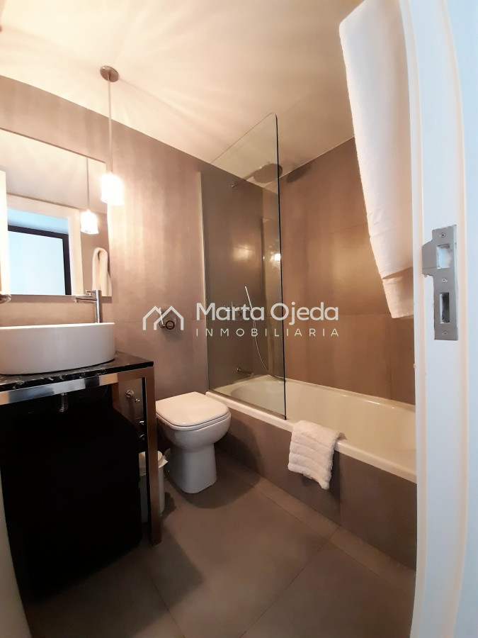 Apartamento ID.37596 - Edificio  con estilo único ubicado en Roosevelt