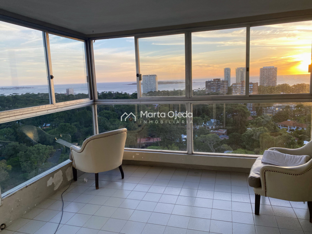 Apartamento ID.41358 - Roosevelt , piso alto con magnífica vista 