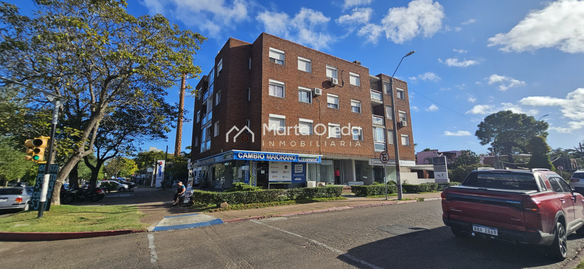 Apartamento ID.41453 - Alquiler anual , centro de maldonado