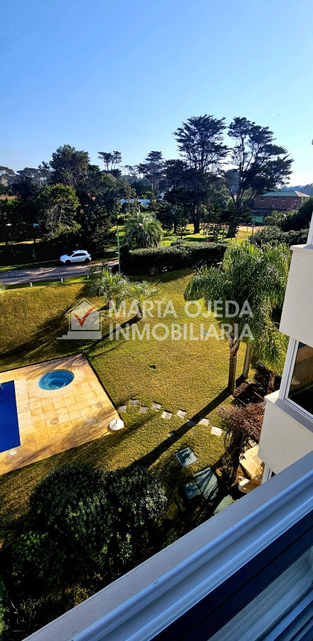 Apartamento ID.40586 - Playa Brava , frente al mar , magnífico entorno de bosque y mar 