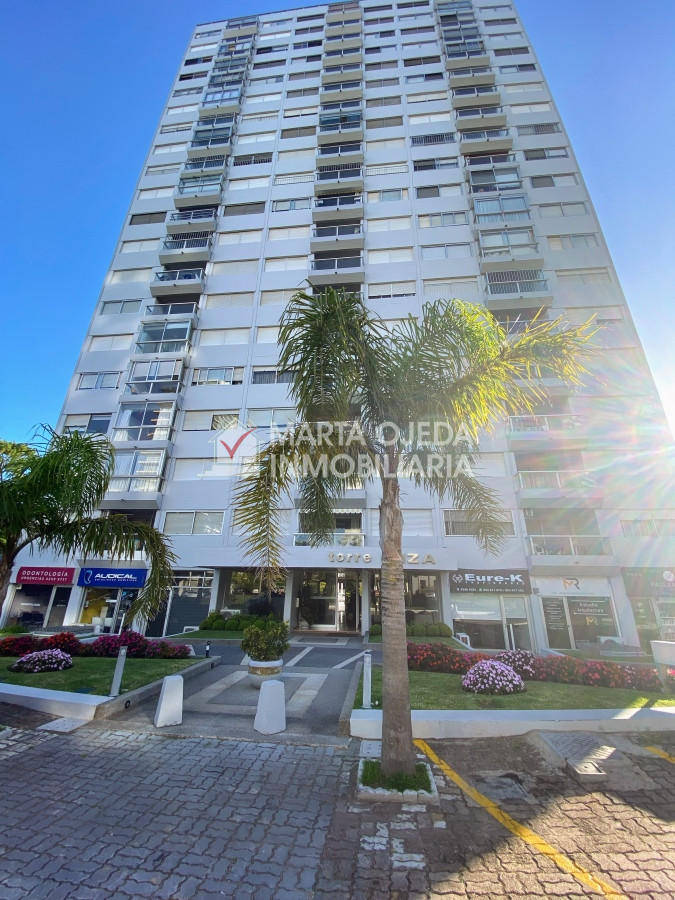 Apartamento ID.40725 - Roosevelt piso alto, muy  luminoso