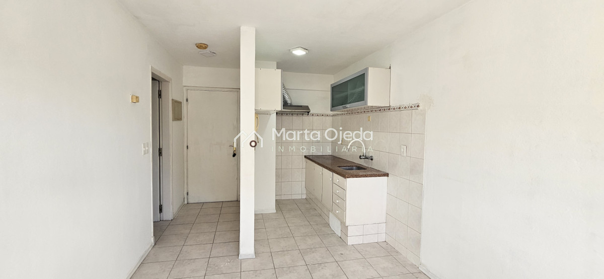 Apartamento ID.41453 - Alquiler anual , centro de maldonado