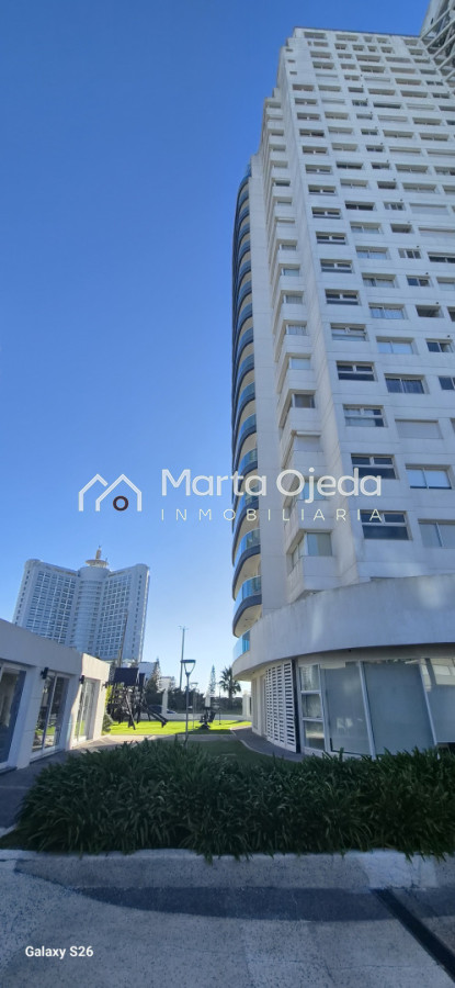 Apartamento ID.41448 - Estratégicamente ubicado a metros de Hotel Enjoy . 