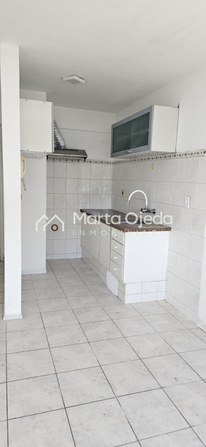 Apartamento ID.41453 - Alquiler anual , centro de maldonado