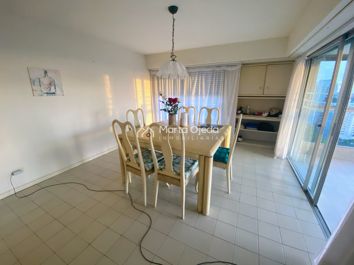Apartamento ID.41358 - Roosevelt , piso alto con magnífica vista 