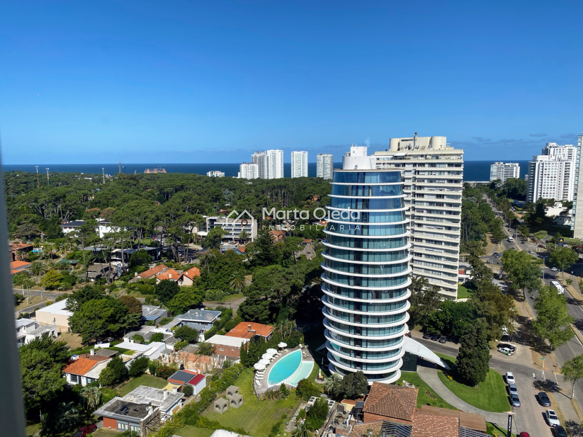 Apartamento ID.41408 - NUEVO INGRESO , piso alto con magnífica vista desde todos los ambientes 