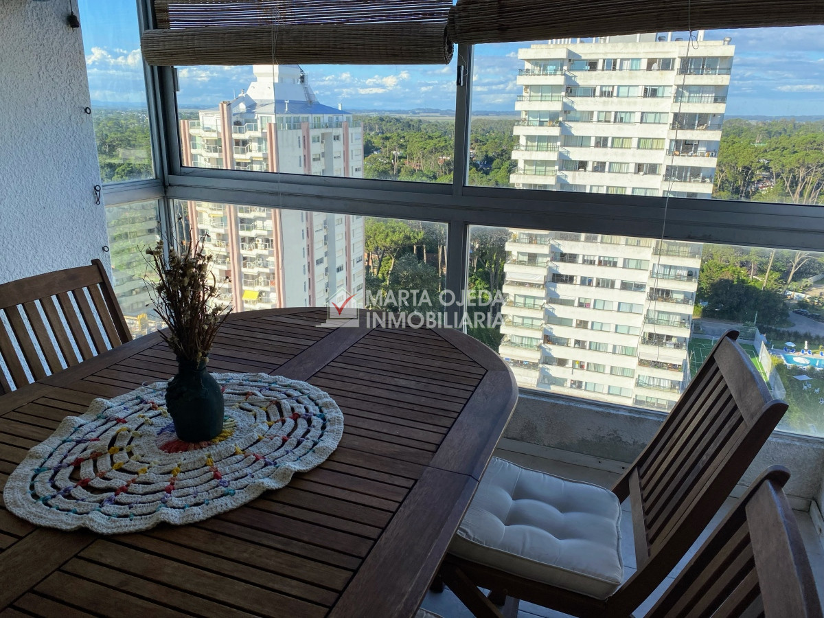 Apartamento ID.40725 - Roosevelt piso alto, muy  luminoso