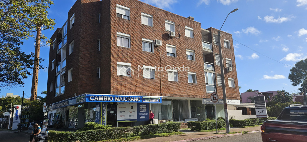 Apartamento ID.41453 - Alquiler anual , centro de maldonado