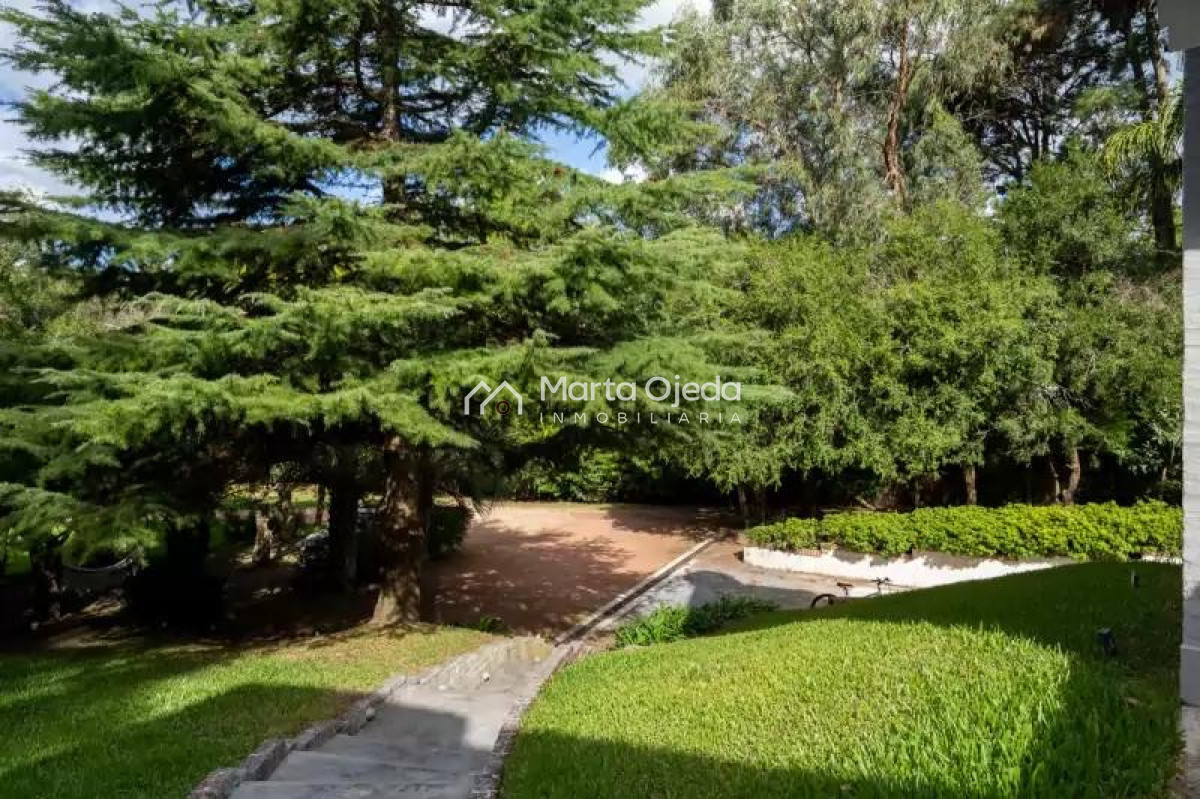 Casa ID.41505 - Vivir en la ciudad , al mar y con la tranquilidad del campo , Punta del Este . 