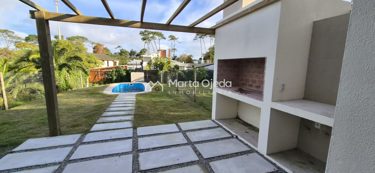 Casa ID.41517 - ¡MUDATE YA! Casa a estrenar de buena construcción y finas terminaciones 