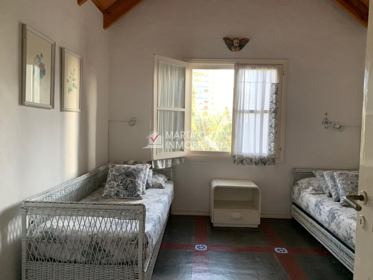 Casa ID.39560 - Casa en venta , playa Brava 