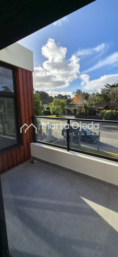 Casa ID.41517 - ¡MUDATE YA! Casa a estrenar de buena construcción y finas terminaciones 