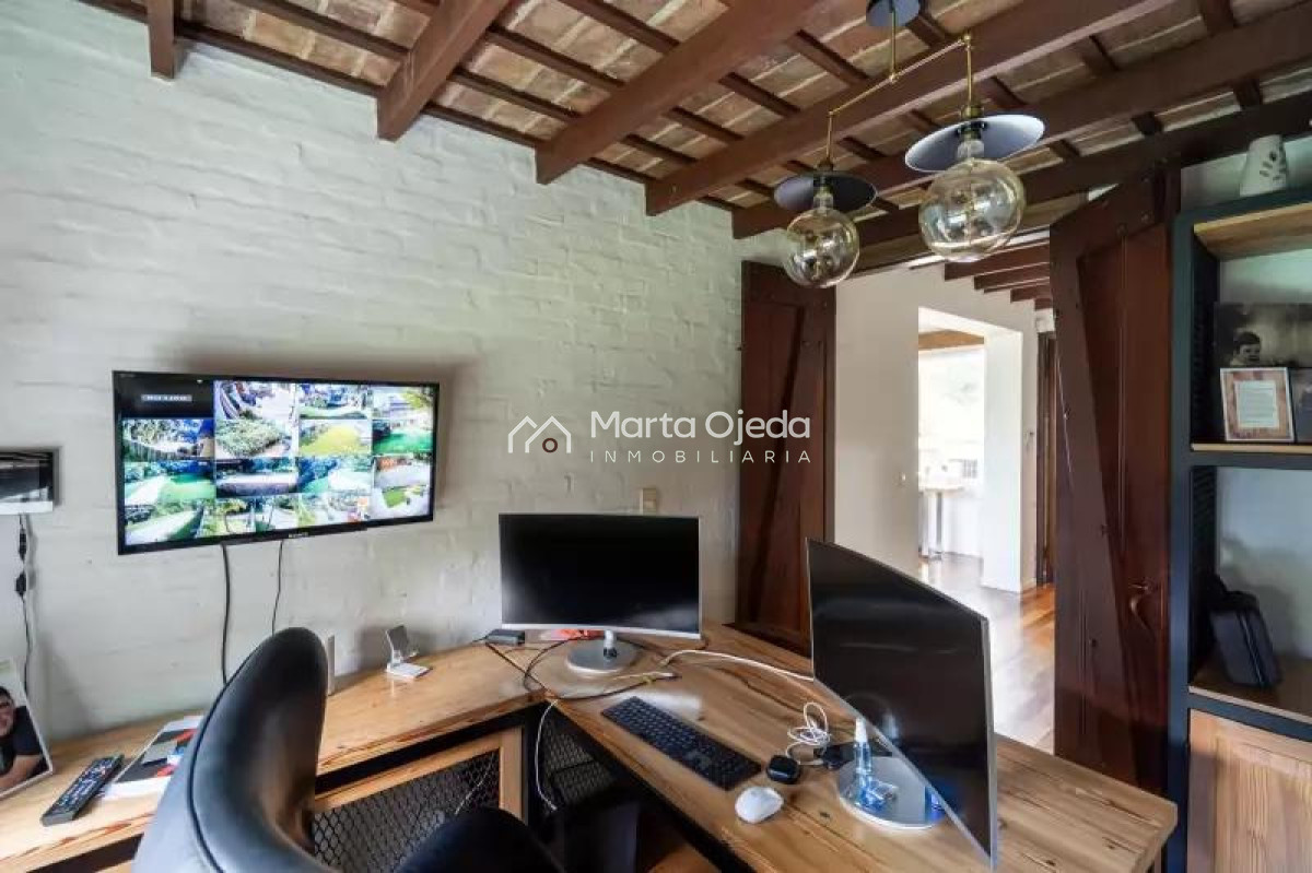 Casa ID.41505 - Vivir en la ciudad , al mar y con la tranquilidad del campo , Punta del Este . 