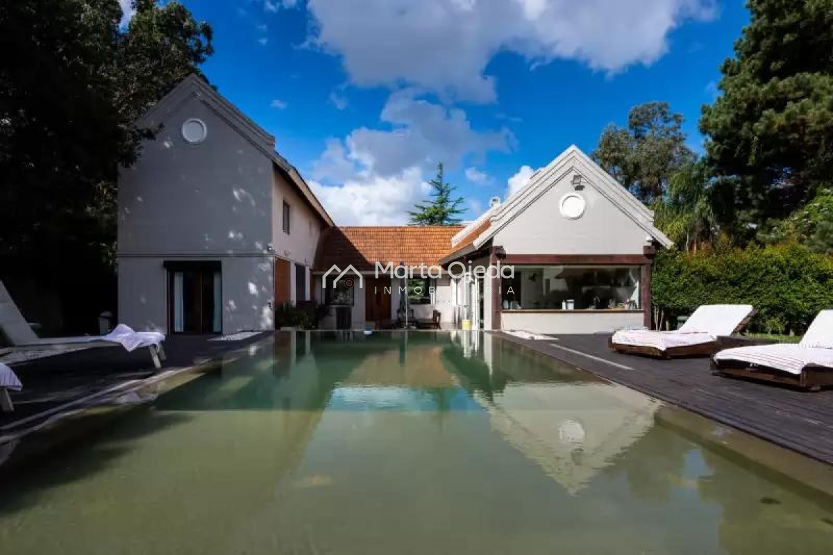 Casa ID.41505 - Vivir en la ciudad , al mar y con la tranquilidad del campo , Punta del Este . 