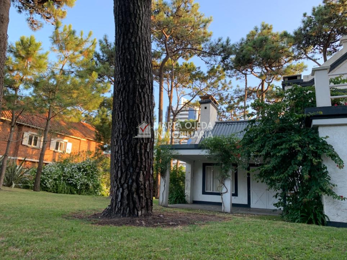 Casa ID.39560 - Casa en venta , playa Brava 