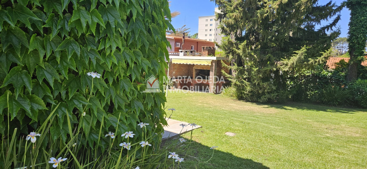 Casa ID.40993 - NUEVO INGRESO.Casa ubicada en lo mejor de la mansa
