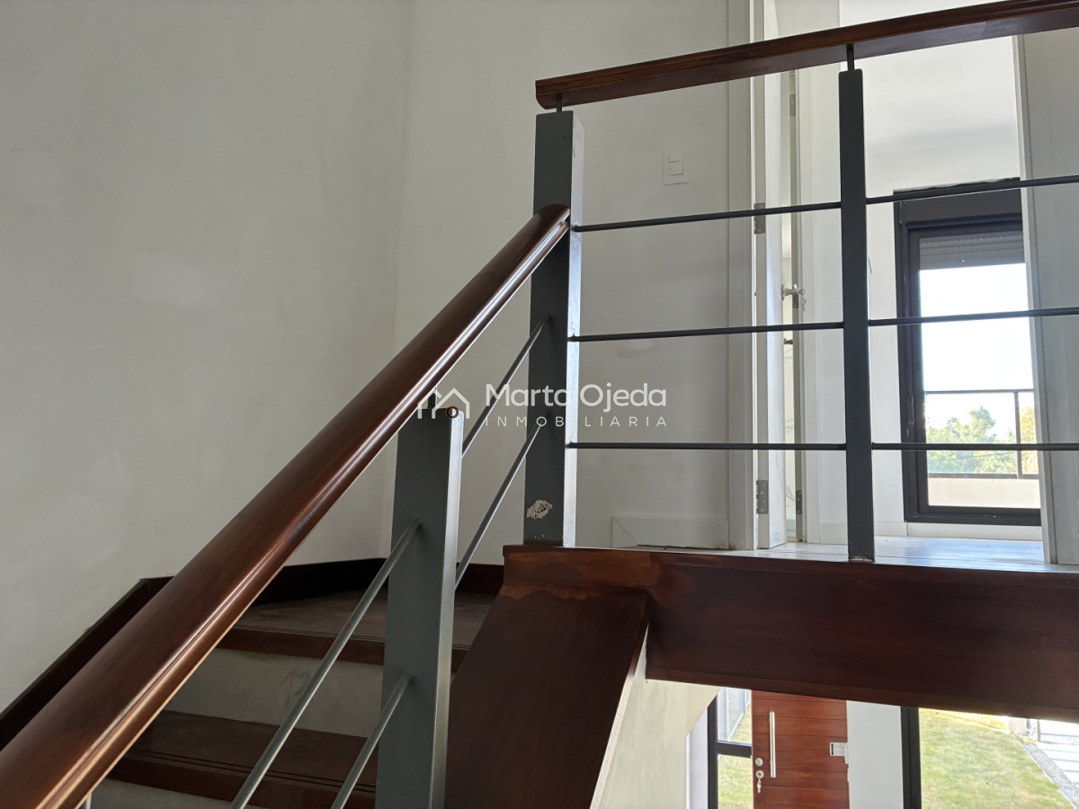 Casa ID.41517 - ¡MUDATE YA! Casa a estrenar de buena construcción y finas terminaciones 