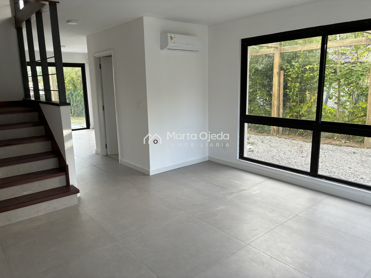 Casa ID.41517 - ¡MUDATE YA! Casa a estrenar de buena construcción y finas terminaciones 
