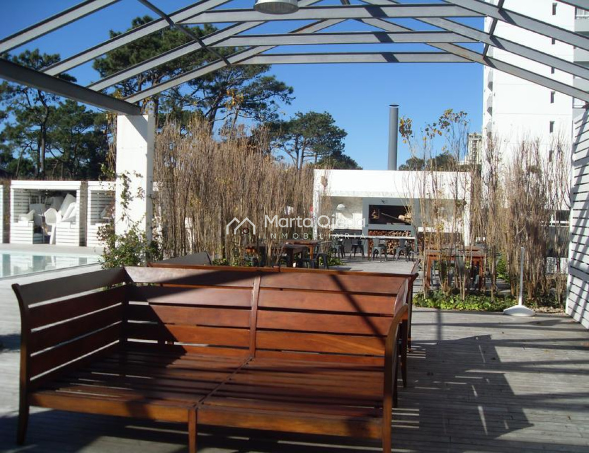 Apartamento ID.37596 - Edificio  con estilo único ubicado en Roosevelt