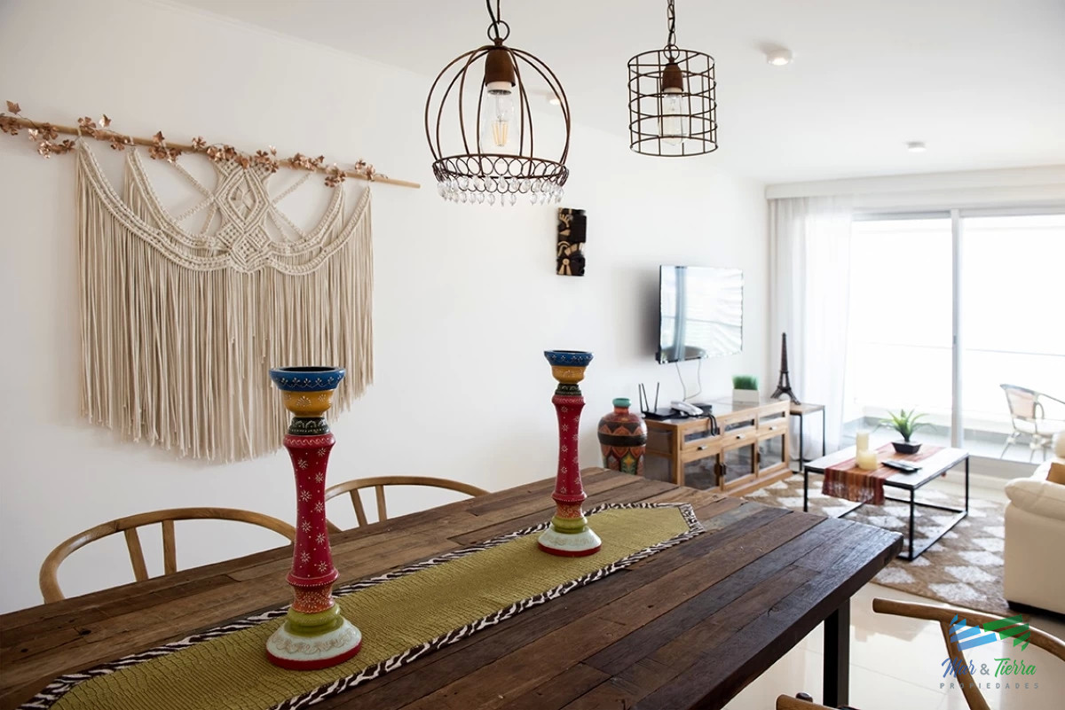 Apartamento ID.3718 - Alquilo apartamento 2 dormitorios, Torre Wind, Punta del Este 