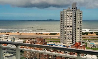 Venta apartamento 3 dormitorios piso alto Punta del Este