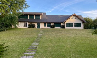 Venta casa 5 dormitorios. Golf, Punta del Este.