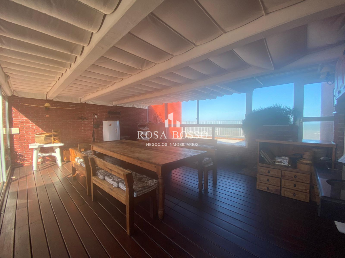 Apartamento ID.6142 - Pent-house de lujo sobre el mar en península de Punta del Este   