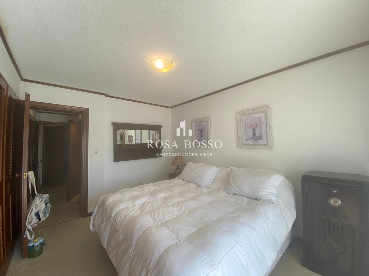 Apartamento ID.6142 - Pent-house de lujo sobre el mar en península de Punta del Este   