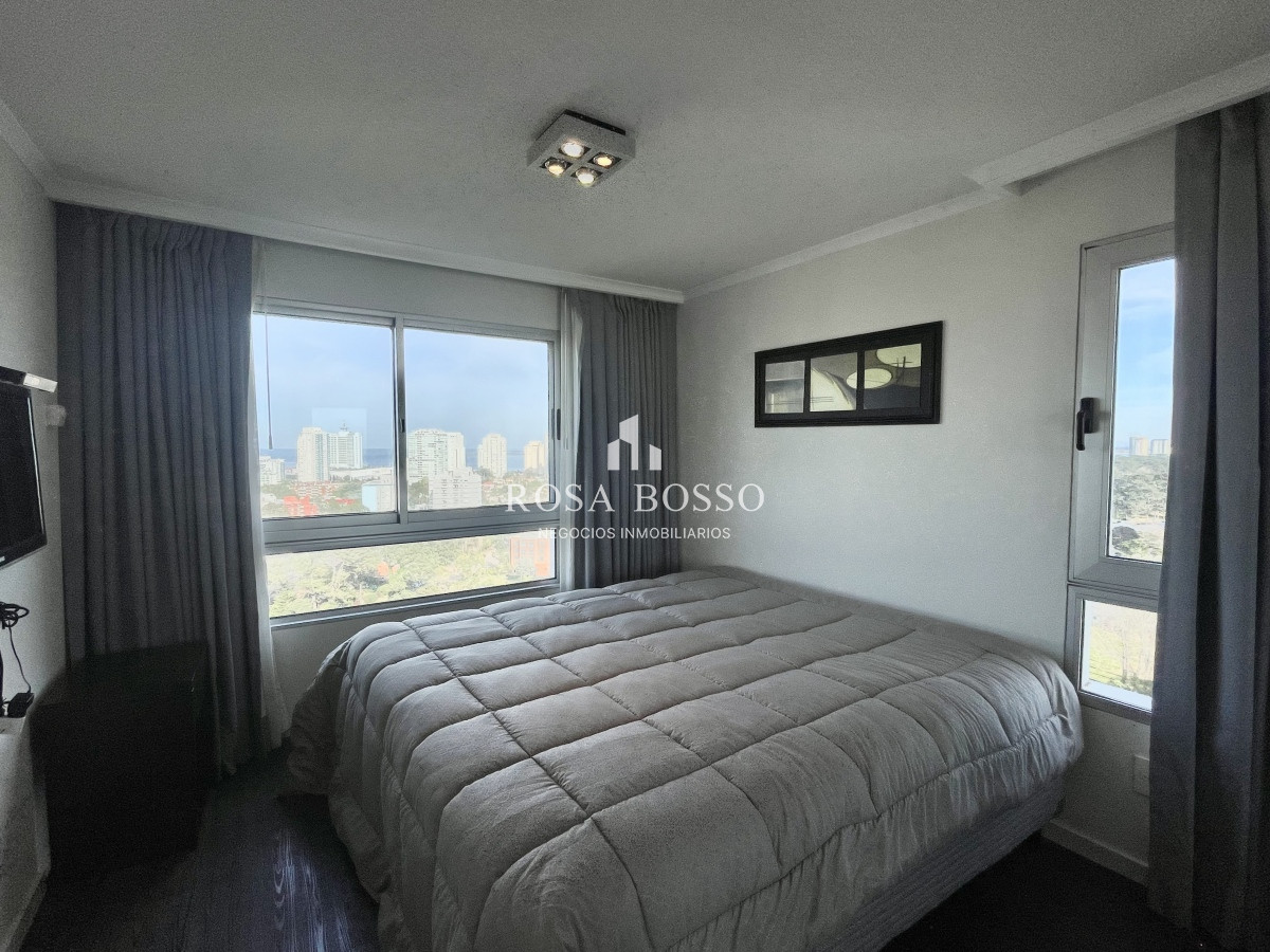 Apartamento ID.8947 - Venta Departamento - 1 Dormitorio y 12 - Brava Punta Del Este 