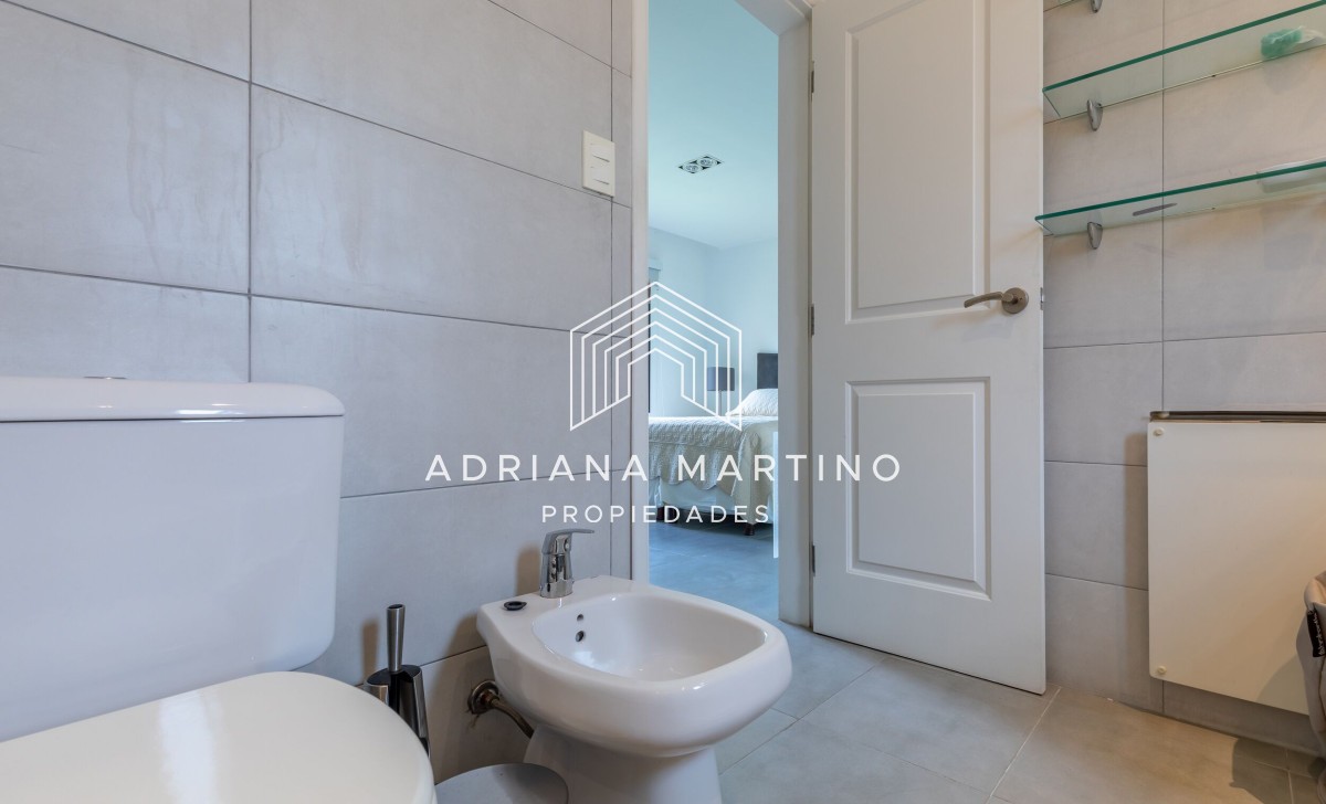 Casa ID.69983 - FINANCIA Hermosa casa en Barrio Privado 