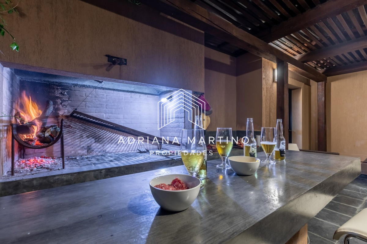 Casa ID.69983 - FINANCIA Hermosa casa en Barrio Privado 