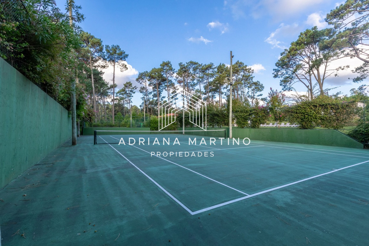 Casa ID.69983 - FINANCIA Hermosa casa en Barrio Privado 