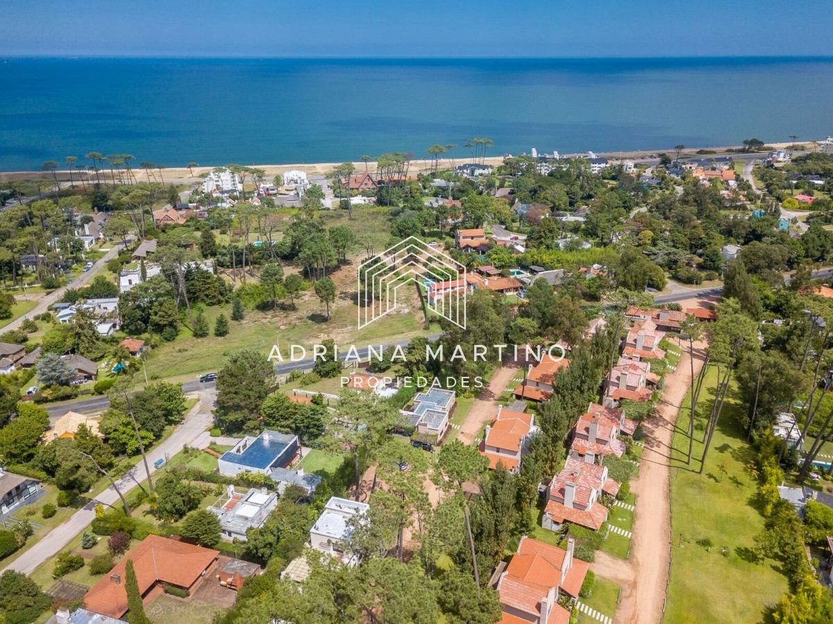 Casa ID.69983 - FINANCIA Hermosa casa en Barrio Privado 